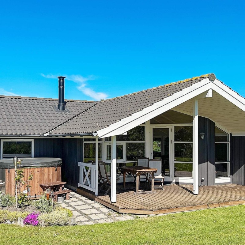 Ferienhaus - 6 Personen -  - Mælkebøttevej - Ydö - 4900 - Lolland