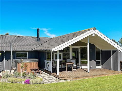 Ferienhaus - 6 Personen -  - Mælkebøttevej - Ydö - 4900 - Nakskov