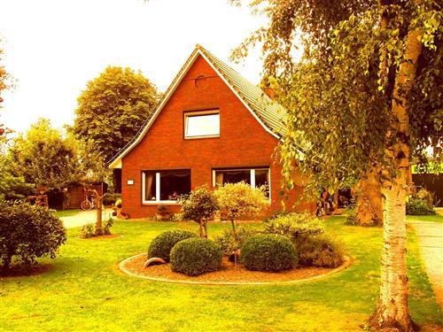  - 5 personer -  - Schulstr. - 25719 - Barlt