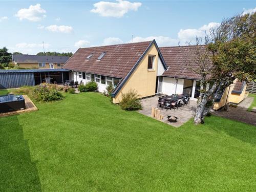 Sommerhus - 16 personer -  - Poppelvej - 9480 - Løkken