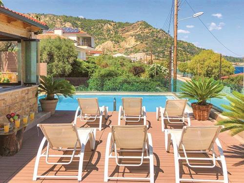 Sommerhus - 8 personer -  - P.E.O - Petalou,Korinthias,Peloponese - 20009 - Petalou, Korinthias