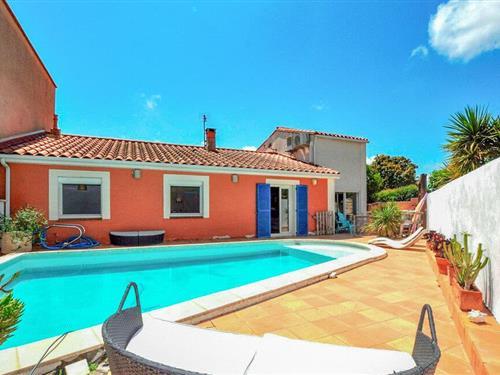 Holiday home - 8 persons -  - Toulouse Lautrec - 66280 - Saleilles