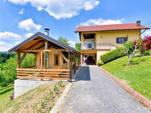 Holiday home - 6 persons -  - Bastaliceva ulica II. 79, Glavnica Donja - 10363 - Belovar