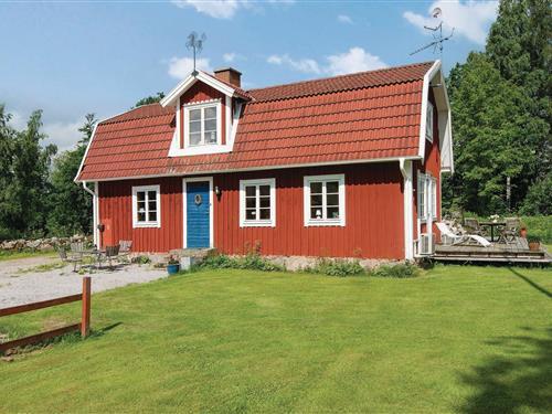 Sommerhus - 6 personer -  - Skogstorp Gård - 370 34 - Holmsjö