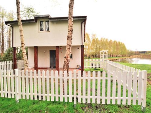 Holiday Home/Apartment - 6 persons -  - 78-123 - Niezyn