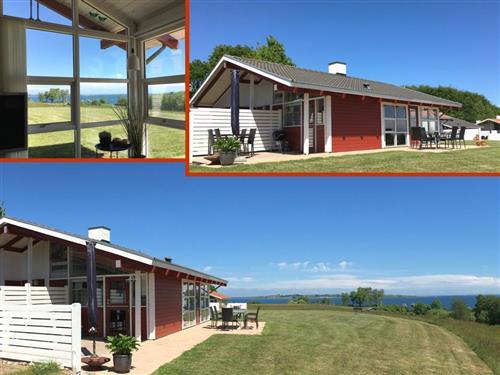 Holiday home - 5 persons -  - Løjt Feriecenter 1 - 6200 - Aabenraa