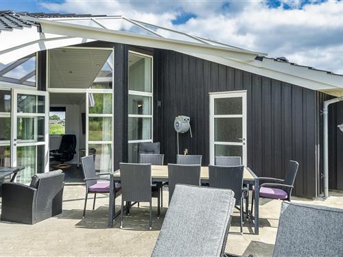 Sommerhus - 12 personer -  - Mosevej - Vejers Nordøst - 6853 - Vejers Strand