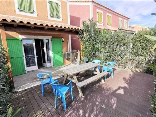 Holiday Home/Apartment - 4 persons -  - 66420 - Le Barcares