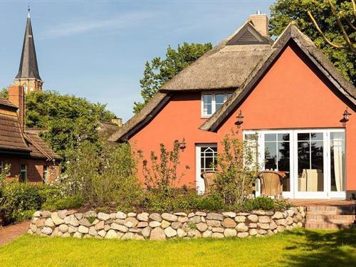 Sommerhus - 5 personer -  - Neue Straße - 18347 - Ostseebad Wustrow