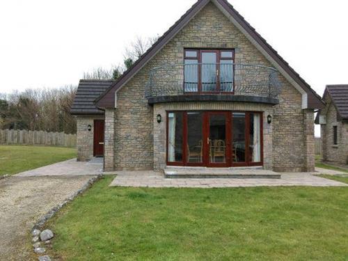 Holiday home - 6 persons -  - H91 FAA6 - Oranmore