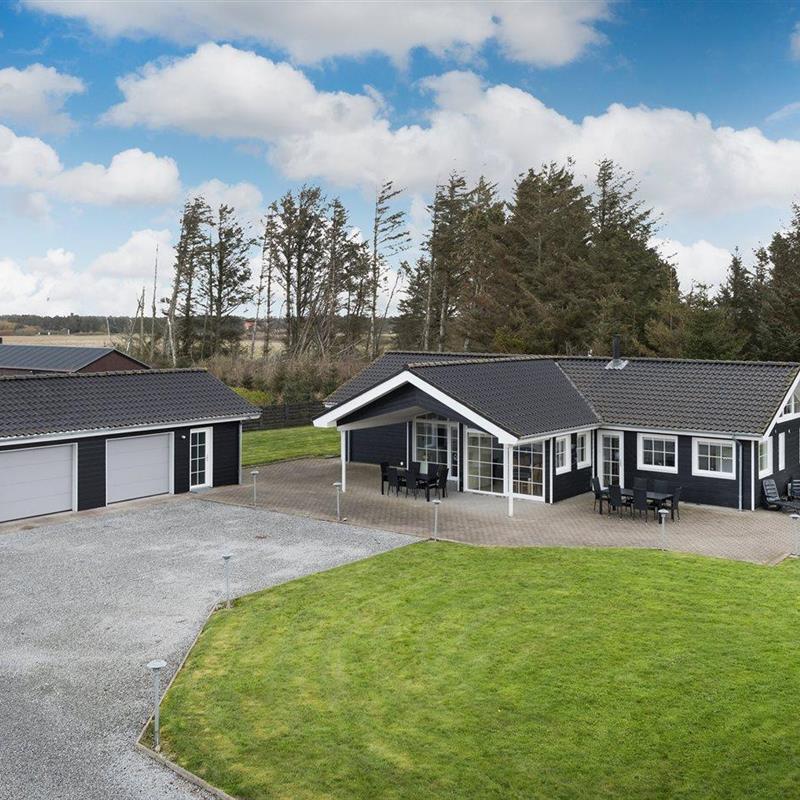 Sommerhus - 12 personer -  - Ingelisevej - Grønhøj - 9480 - Løkken