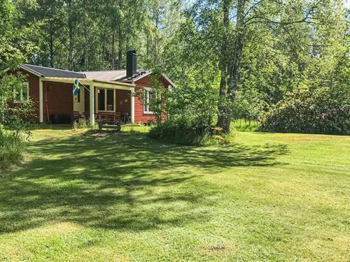 Sommerhus - 4 personer -  - Stor Ykullen - Stora Ykullen/Tived - 695 96 - Tived