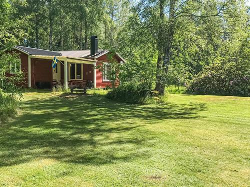 Holiday Home/Apartment - 4 persons -  - Stor Ykullen - Stora Ykullen/Tived - 695 96 - Tived