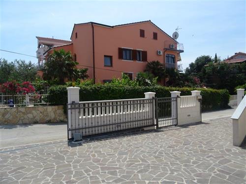 Feriehus / leilighet - 3 personer -  - Biograd na Moru - 23210 - Biograd Na Moru