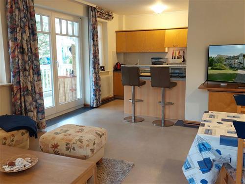 Holiday Home/Apartment - 2 persons -  - Dollahner Straße - 18609 - Binz