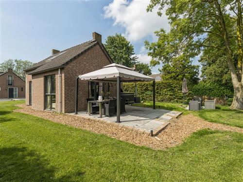 Holiday Home/Apartment - 6 persons -  - Ewijk - 6644KZ