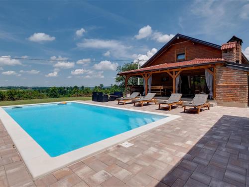 Holiday home - 7 persons -  - Gornje Plavnice - Bjelovar-Gornje Plavnice - 43000 - Gornje Plavnice