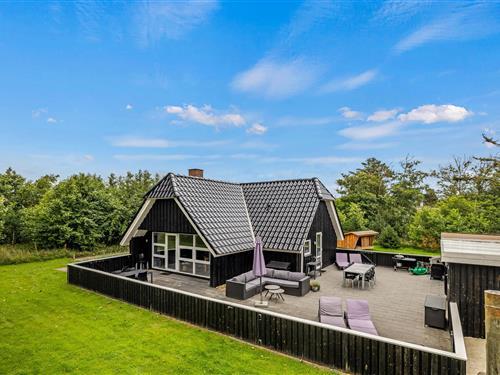 Holiday Home/Apartment - 4 persons -  - Lyngkrogen - 6857 - Blåvand