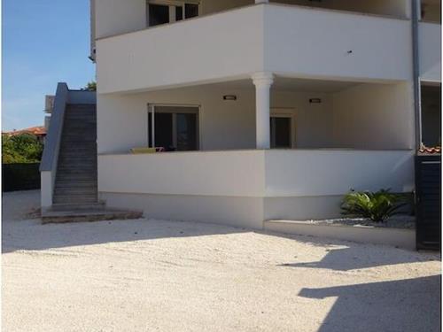 Sommerhus - 6 personer -  - 52203 - Medulin