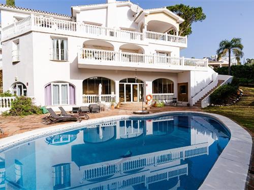 Sommerhus - 14 personer -  - Calle de los Jazmines - 29604 - Marbella