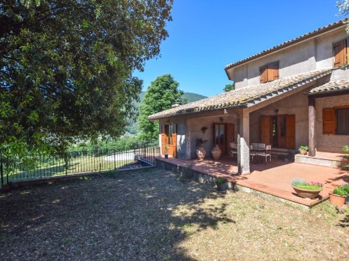 Holiday home - 12 persons -  - Via Collevecchio - 02040 - Configni