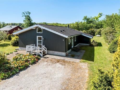 Sommerhus - 6 personer -  - Rudolf Martinsens Vej - 4654 - Fakse Ladeplads