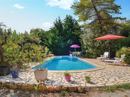 Holiday home - 8 persons -  - Route de Salazac - 30760 - St Julien De Peyrolas