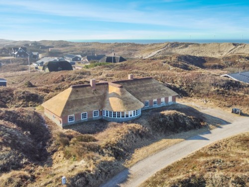 Sommerhus - 10 personer -  - Viktoriavej - Vejlby Klit - 7673 - Harboøre