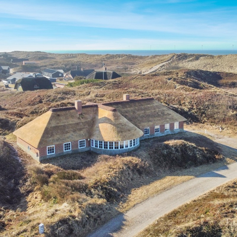 Sommerhus - 10 personer -  - Viktoriavej - Vejlby Klit - 7673 - Harboøre