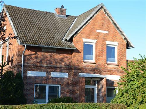 Holiday Home/Apartment - 5 persons -  - Up'n Knust - 23619 - Rehhorst