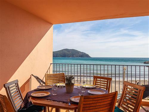 Holiday apartment - 6 persons -  - Saint Cyr Sur Mer Les Lecques - 83270