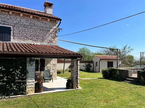 Sommerhus - 5 personer -  - Belavici - 52206 - Marcana