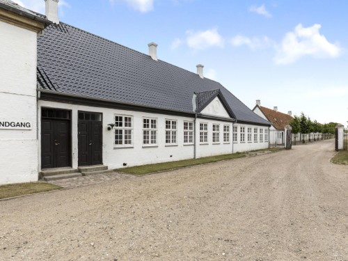 Sommerhus - 16 personer -  - Lerchenborg - Vestsjælland - 4400 - Kalundborg