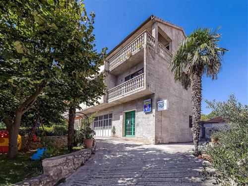 Ferielejlighed - 10 personer -  - Trg Gabrijela Cvitana - 22215 - Zaton