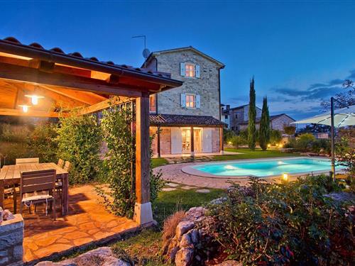 Feriehus - 9 personer -  - Rapavel - Visnjan - 52440 - Porec