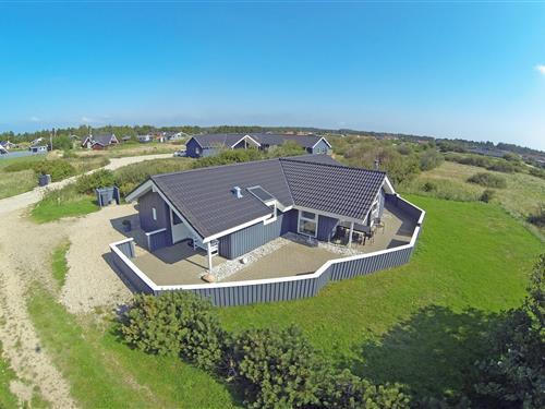 Holiday Home/Apartment - 6 persons -  - Mosevej - Vejers Nordøst - 6853 - Vejers Strand
