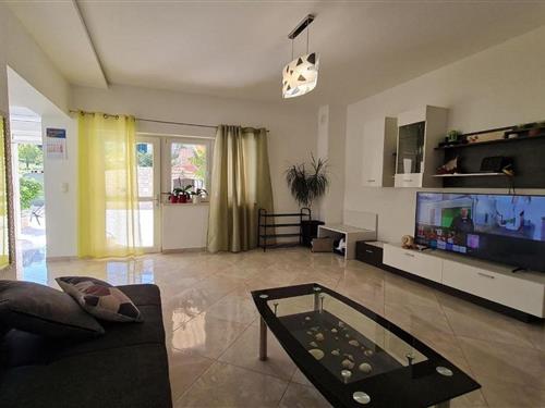 Holiday apartment - 8 persons -  - 21403 - Sutivan