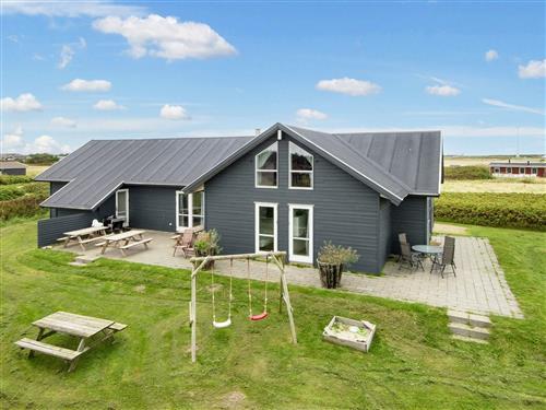 Holiday Home/Apartment - 18 persons -  - Hermodsvej - Vrist - 7673 - Harboøre