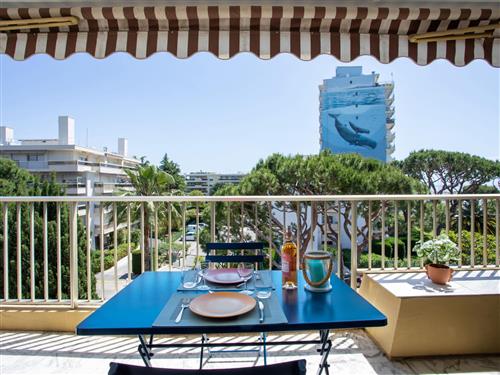 Holiday apartment - 2 persons -  - Saint Laurent Du Var - 06700