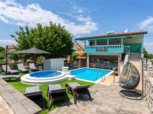 Holiday home - 7 persons -  - Gabonjin - Krk-Gabonjin - 51511 - Gabonjin