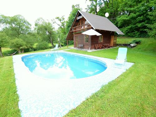 Holiday Home/Apartment - 4 persons -  - 39165 - Bechyne