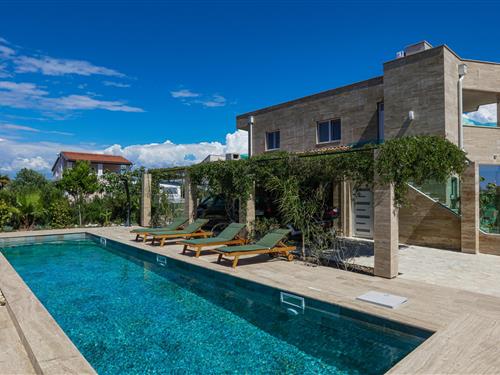 Holiday apartment - 4 persons -  - Bogdanovici - 22000 - Bogdanovici