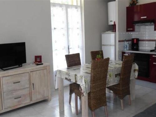 Holiday Home/Apartment - 4 persons -  - 66110 - Amélie-Les-Bains-Palalda