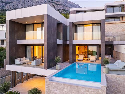 Holiday home - 8 persons -  - Ikovac - 21320 - Baska Voda