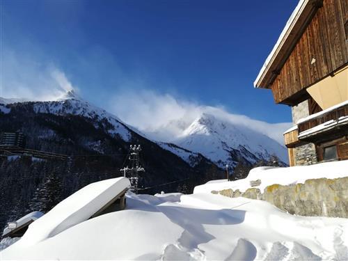 Holiday Home/Apartment - 2 persons -  - Burg - 9981 - Kals Am Großglockner