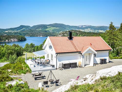 Sommerhus - 8 personer -  - Solheimsvegen - Otertong/Skjold - 5574 - Skjold