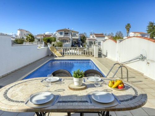 Feriehus - 4 personer -  - 17487 - Empuriabrava