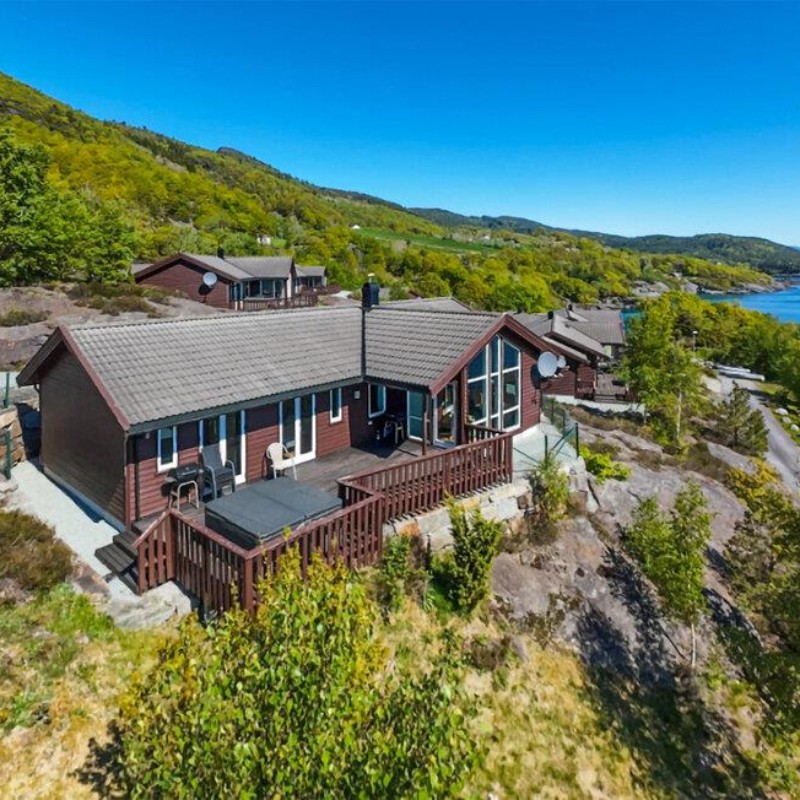 Sommerhus - 8 personer -  - Liarvågvegen - Liarvåg - 5560 - Nedstrand