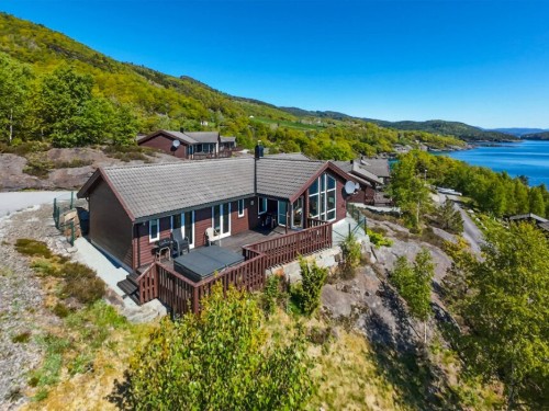 Holiday home - 8 persons -  - Liarvågvegen - Liarvåg - 5560 - Nedstrand