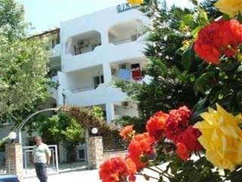 Holiday Home/Apartment - 3 persons -  - Marmariou - Ag Konstantinou - 34013 - Marmari